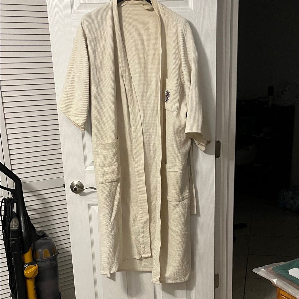 Grand Lido Resorts Cream Robe with Pockets